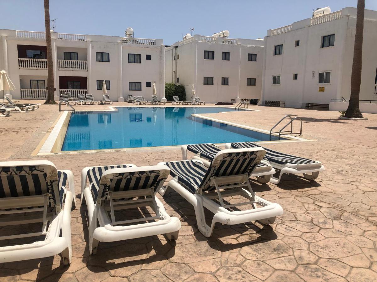 Apartment In Айя-Напа Екстер'єр фото